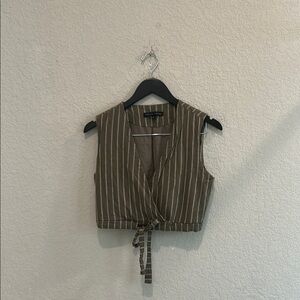 English Factory Brown and Tan Crop Tie Front Top size M